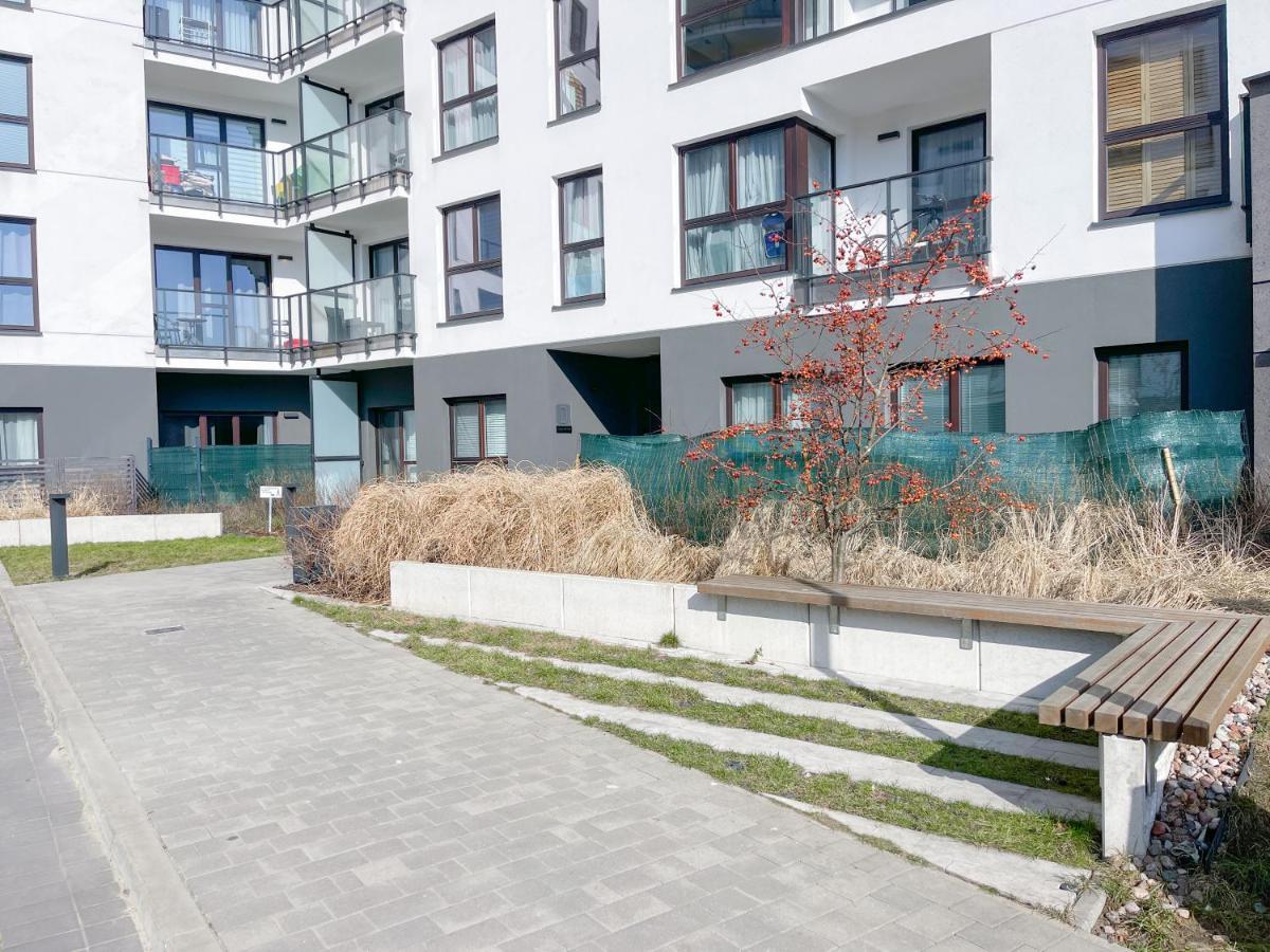 Appartement Metro, Apartament 3 Pokoje Z Ogrodkiem 80M2 à Varsovie Extérieur photo