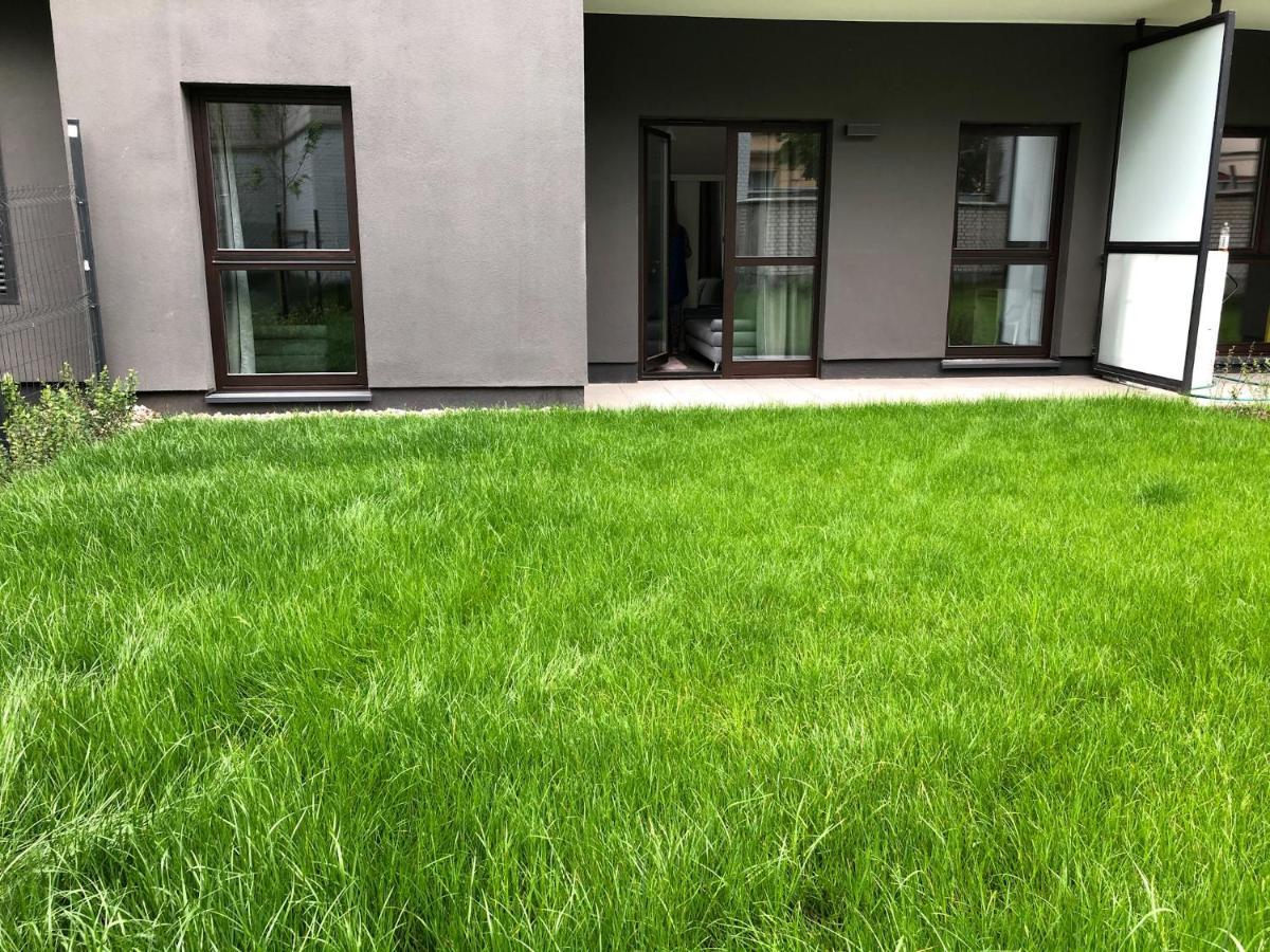 Appartement Metro, Apartament 3 Pokoje Z Ogrodkiem 80M2 à Varsovie Extérieur photo